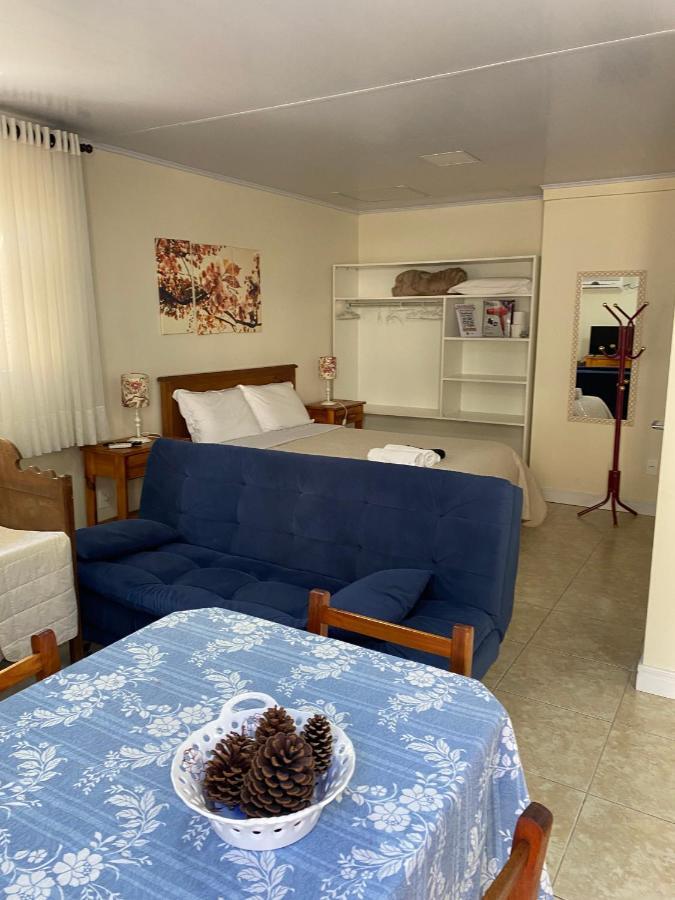 Bed and Breakfast Pousada Ipe Amarelo E Quinta Dos Medeiros Грамаду Екстер'єр фото